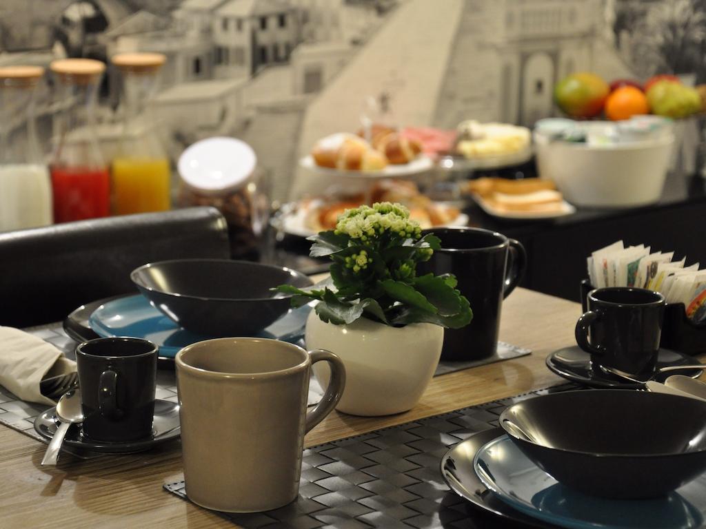 The Royals Experience Bed and Breakfast Neapel Exteriör bild